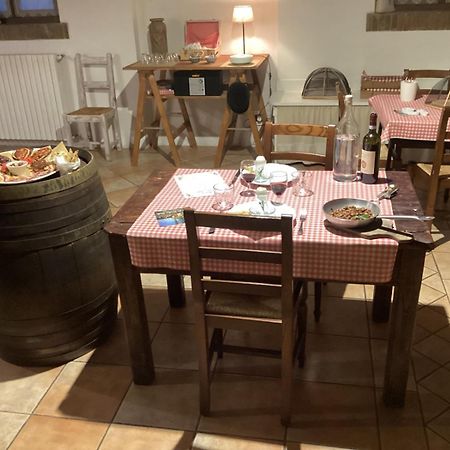 La Vecchia Stalla B&B 나르니 외부 사진