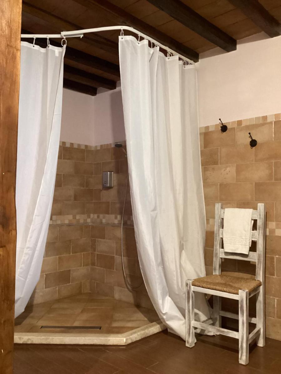 La Vecchia Stalla B&B 나르니 외부 사진