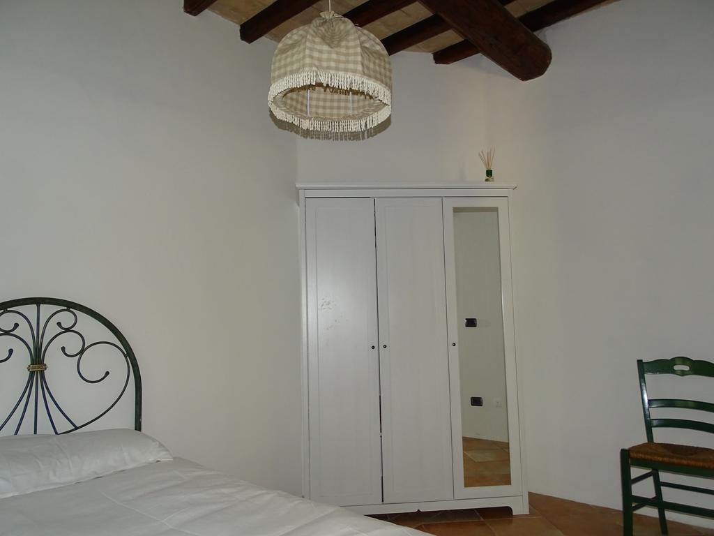 La Vecchia Stalla B&B 나르니 외부 사진