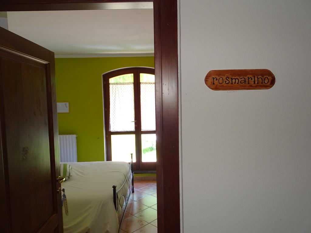 La Vecchia Stalla B&B 나르니 외부 사진