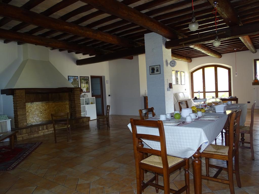 La Vecchia Stalla B&B 나르니 외부 사진