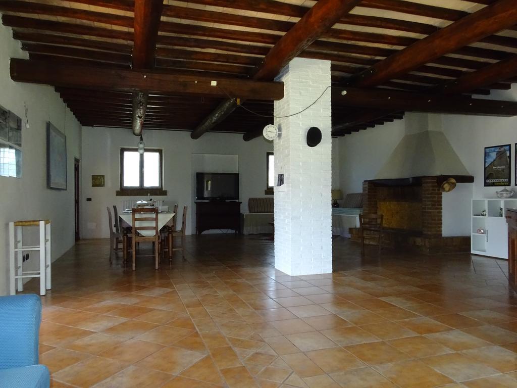 La Vecchia Stalla B&B 나르니 외부 사진