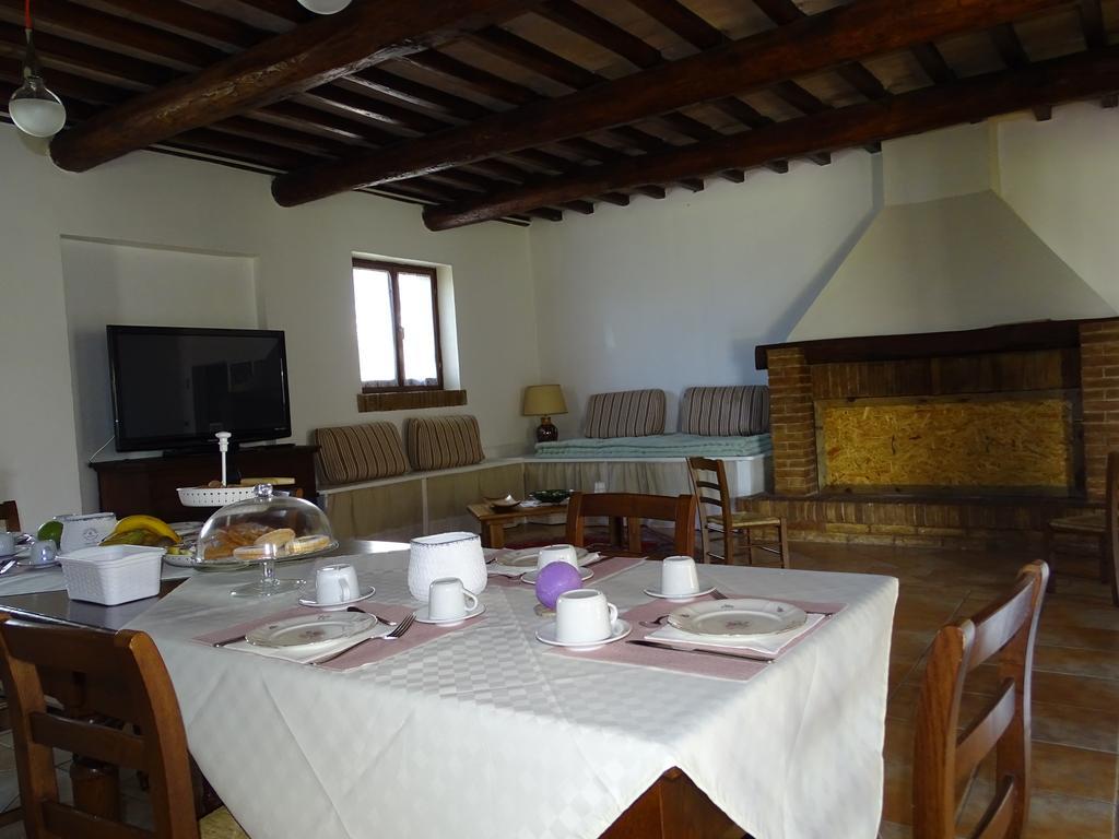 La Vecchia Stalla B&B 나르니 외부 사진