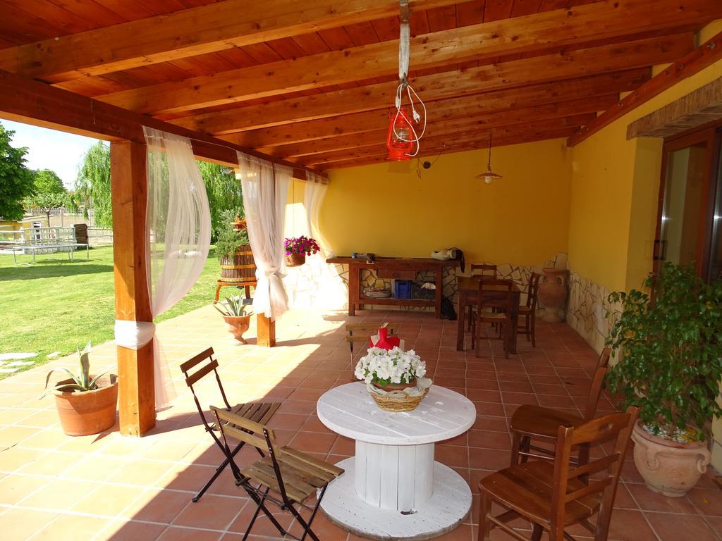 La Vecchia Stalla B&B 나르니 외부 사진