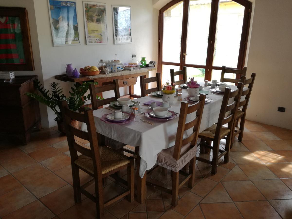 La Vecchia Stalla B&B 나르니 외부 사진