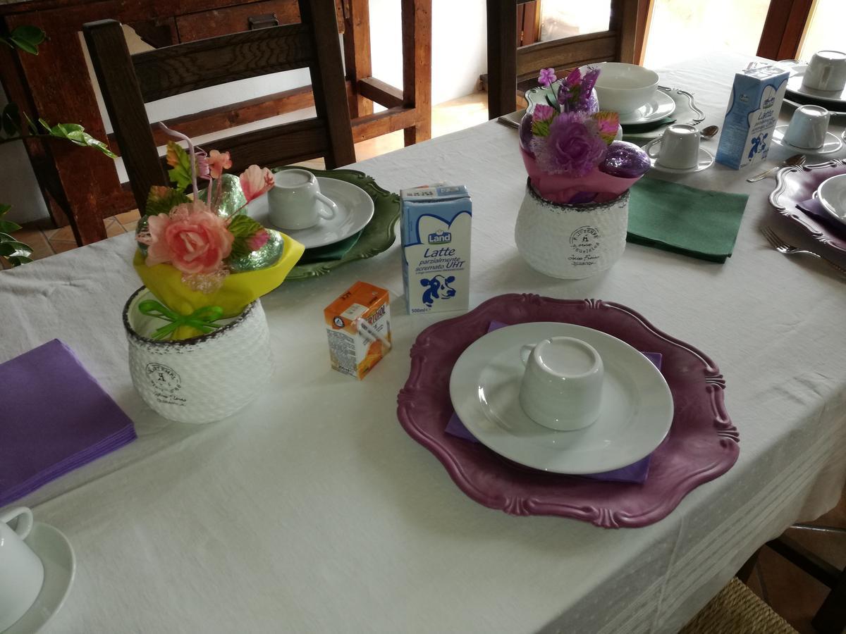 La Vecchia Stalla B&B 나르니 외부 사진